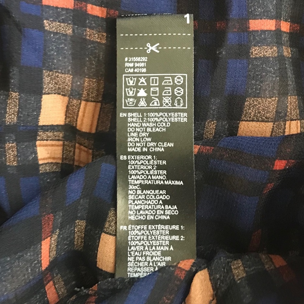 Forever 21 Top - Picture 3 of 4